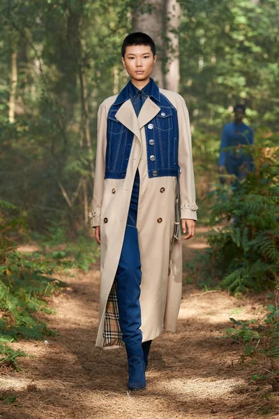 Look 1